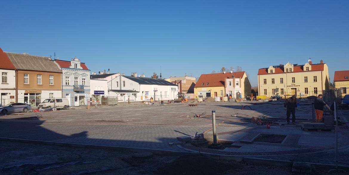 Modernizowany pl. jana Pawła II.
