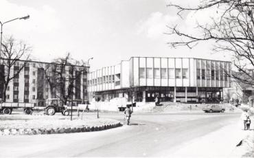 Zdjęcie pawilonu z lat 80 XX wieku.