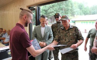 Piknik Strzelecki z okazji Święta Wojska Polskiego